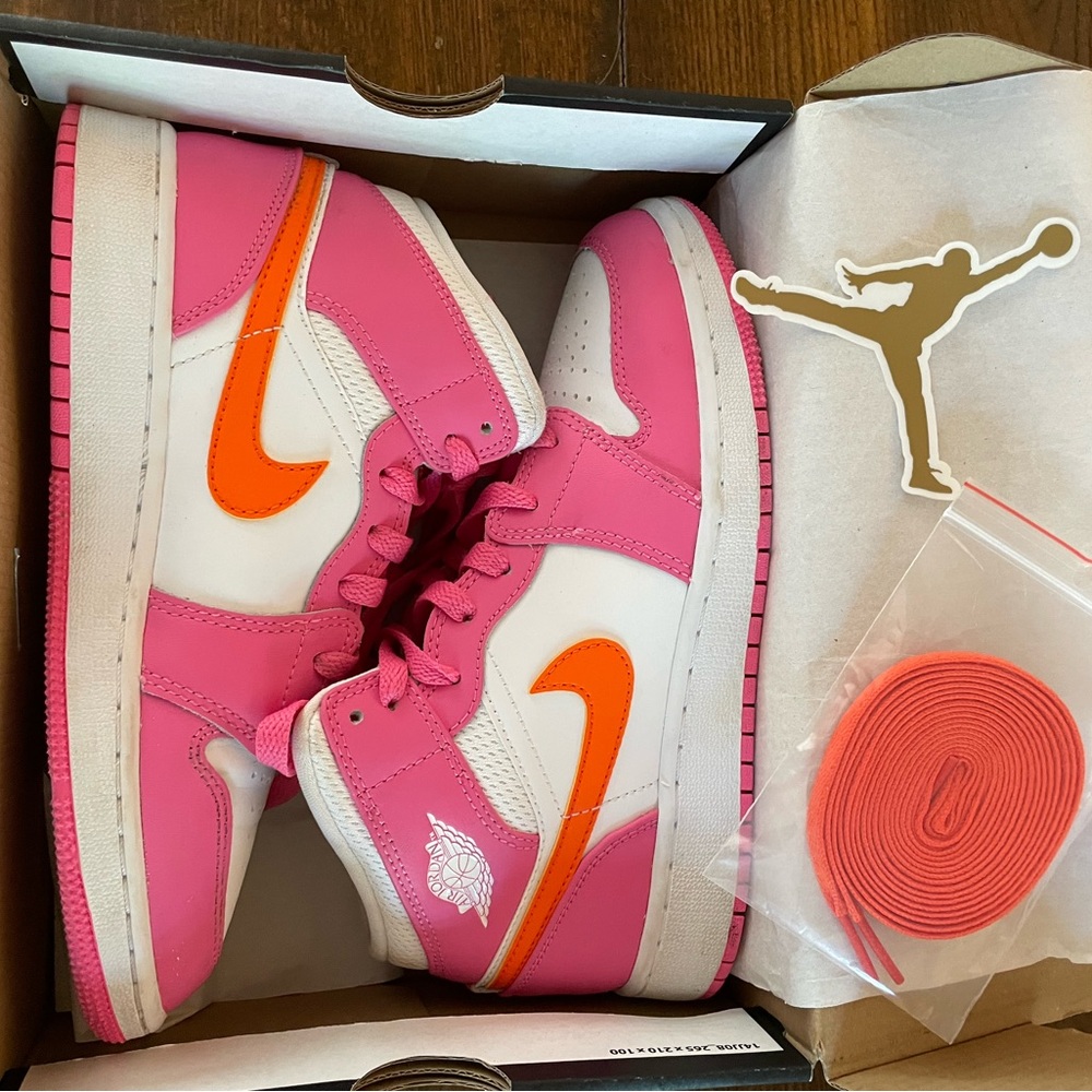 *weekend sale!!* Air Jordan 1 Mid Pink Orange
